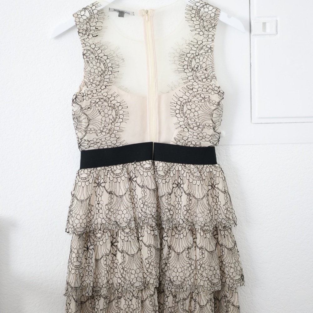 Gianni Bini Black and Cream Laced layered scalloped dress - Picture 2 of 3